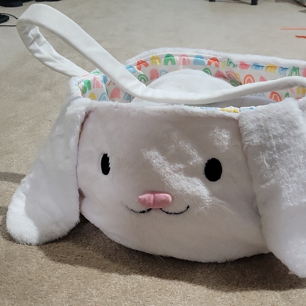 Spritz White Plush Bunny Basket with Pink Nose and Black Eyes